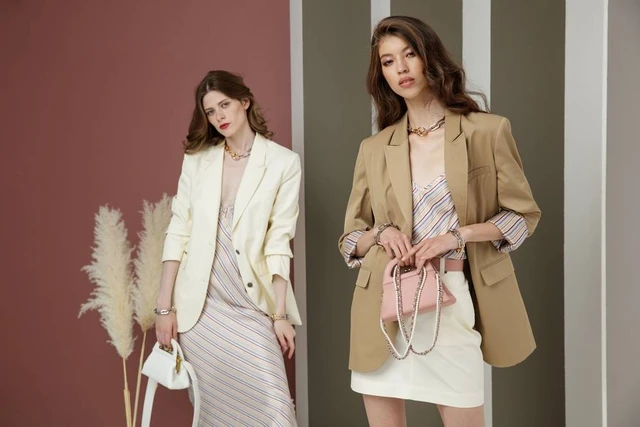 Tips Mix and Match Blazer untuk Berbagai Suasana